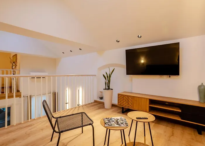 Garzia - Dimora Storica Bed & Breakfast
